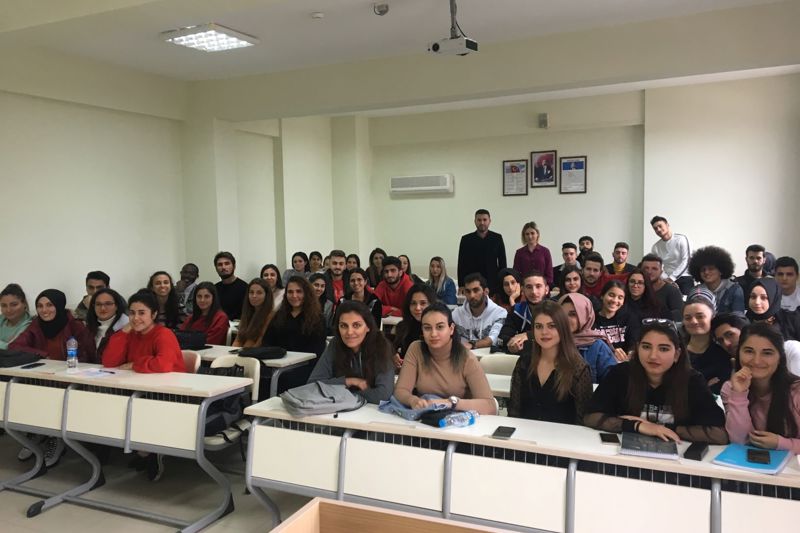 ÖĞRENCİLERİMİZ SİGORTA SEKTÖR TEMSİLCİLERİ İLE BULUŞTU