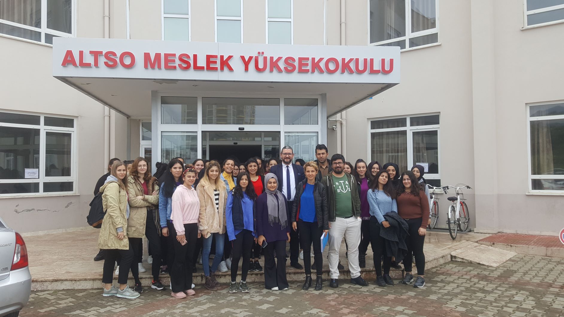 LİSE ÖĞRENCİLERİNİN ZİYARETİ