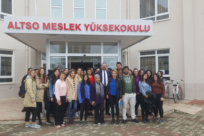 LİSE ÖĞRENCİLERİNİN ZİYARETİ